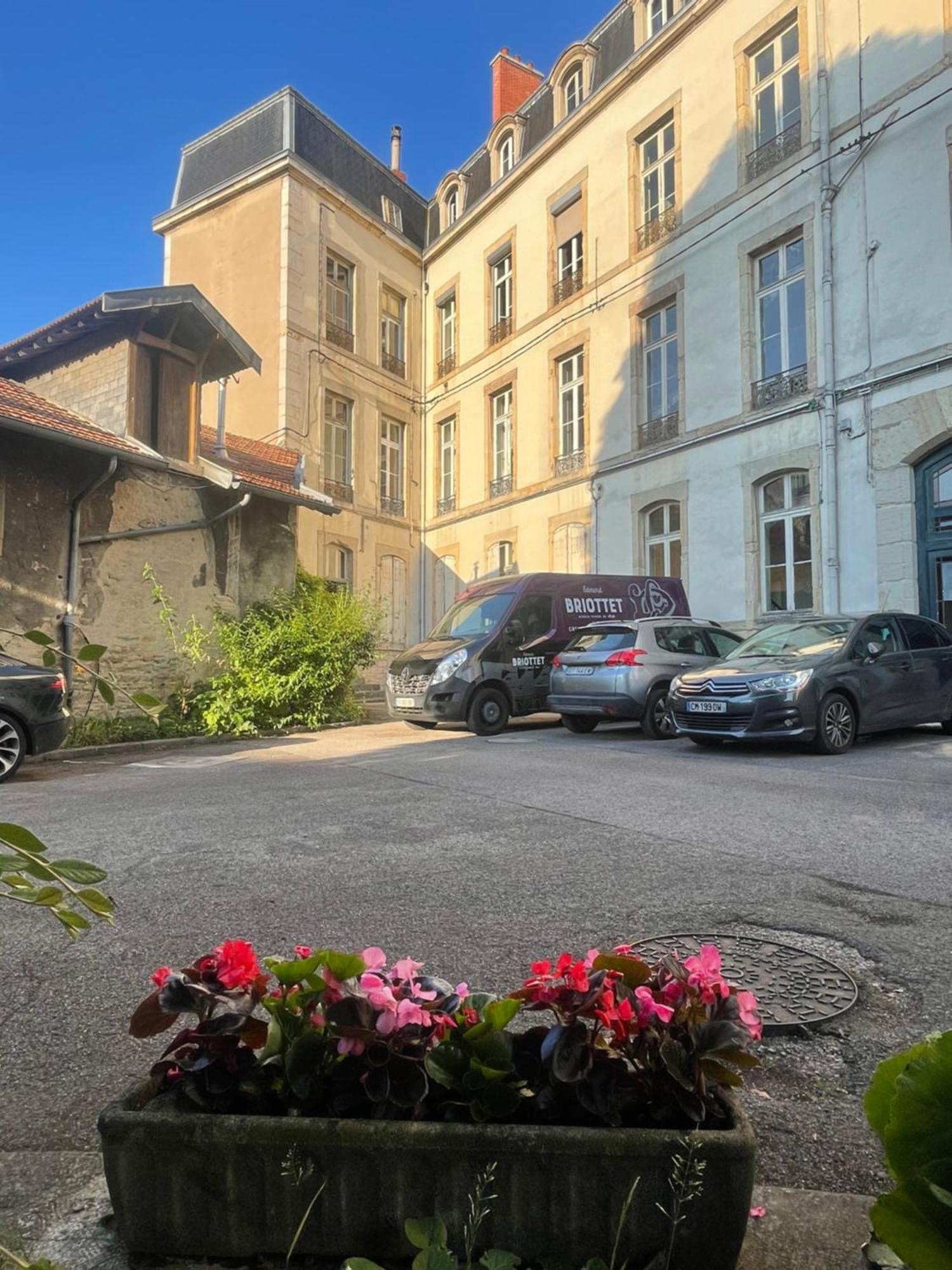 Appartement - Dijon Centre Extérieur photo